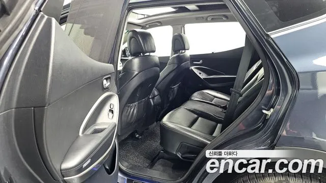 Hyundai Santa Fe 2015 thumb 11