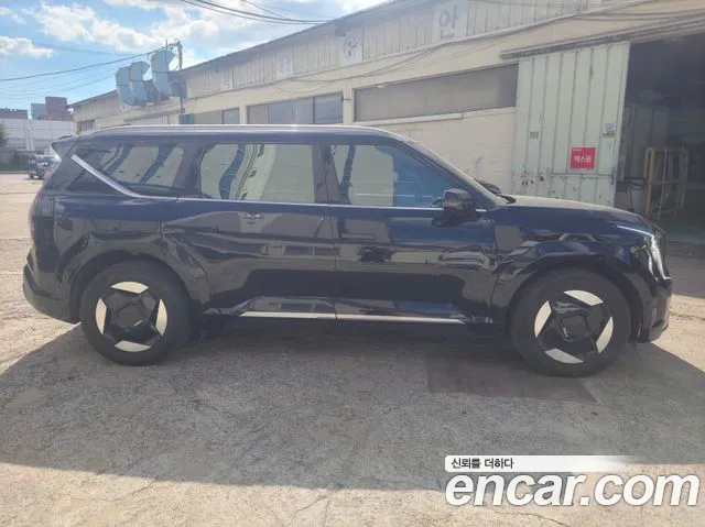 Kia EV9 2023 thumb 3