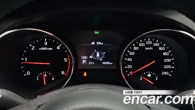 Kia Carnival 2019 thumb 8