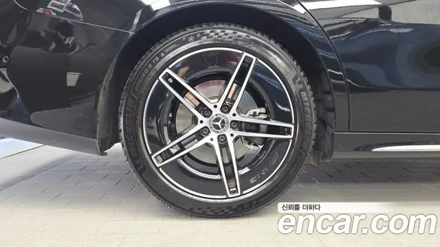 Mercedes-Benz E-Класс 2025 thumb 5