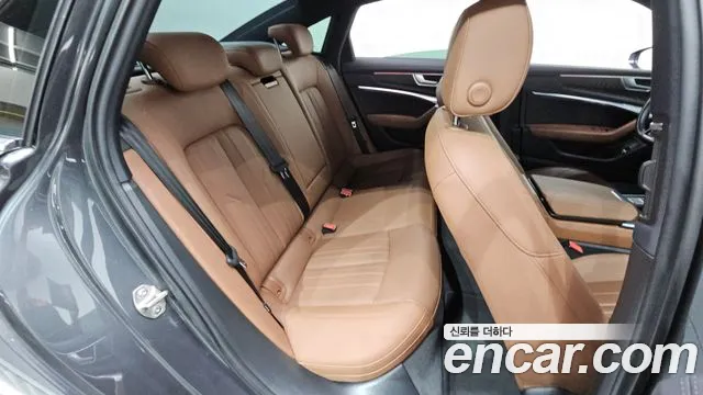Audi A6 2021 thumb 11
