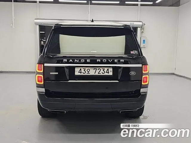 Land Rover Range Rover 2018 thumb 3