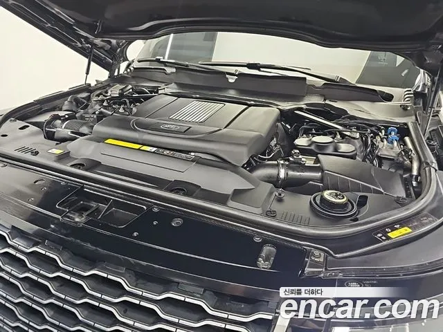Land Rover Range Rover 2018 thumb 5