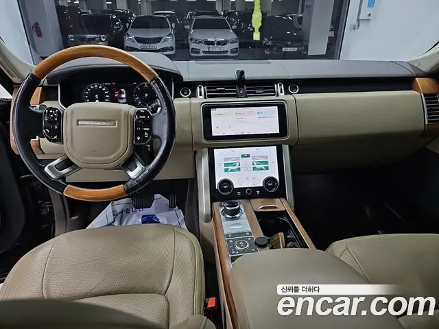 Land Rover Range Rover 2018 thumb 7