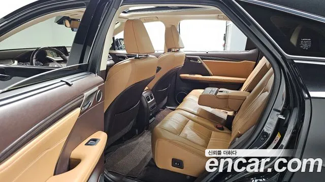 Lexus RX 2018 thumb 11