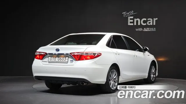Toyota Camry 2016 thumb 2
