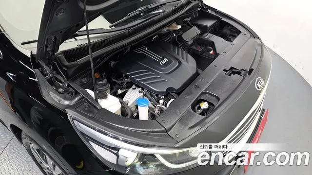 Kia Carnival 2017 thumb 6