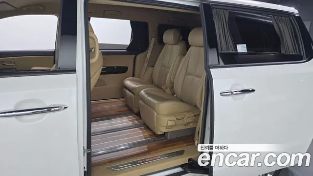 Kia Carnival 2018 thumb 12