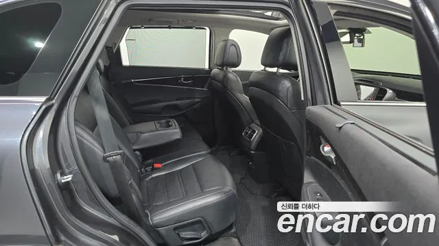 Kia Sorento 2015 thumb 11