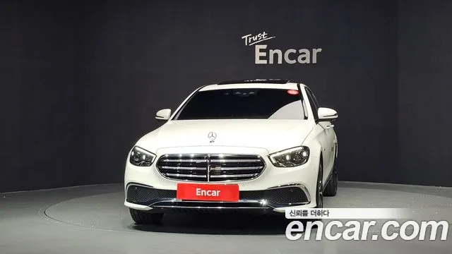 Mercedes-Benz E-Класс 2021 thumb 3