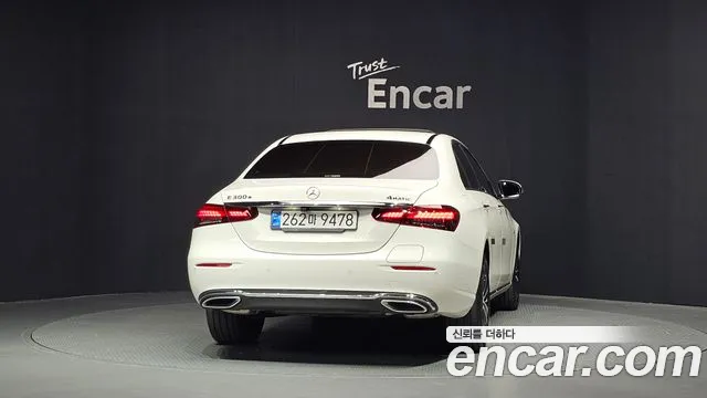 Mercedes-Benz E-Класс 2021 thumb 4