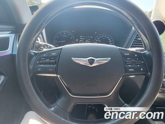 Hyundai Genesis 2013 thumb 9