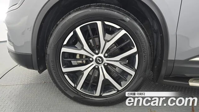 Renault-KoreaSamsung Koleos 2020 thumb 5