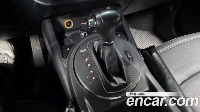 Kia Sportage 2010 thumb 9