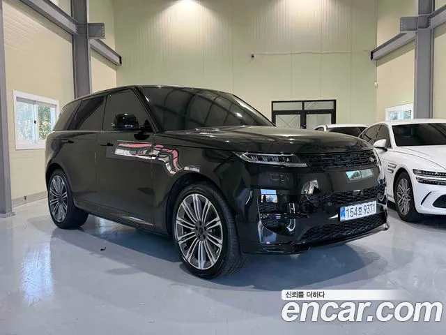 Land Rover Range Rover Sport 2026 thumb 3
