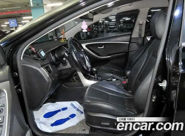 Hyundai i30 2013 thumb 6