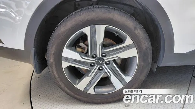 Kia Sorento 2023 thumb 5