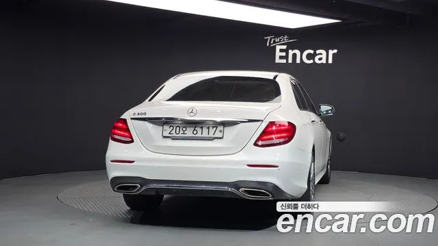 Mercedes-Benz E-Класс 2019 thumb 4