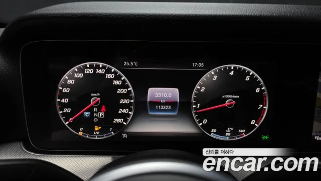 Mercedes-Benz E-Класс 2019 thumb 8