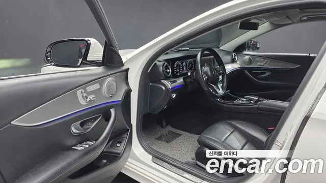 Mercedes-Benz E-Класс 2019 thumb 10