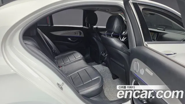 Mercedes-Benz E-Класс 2019 thumb 12