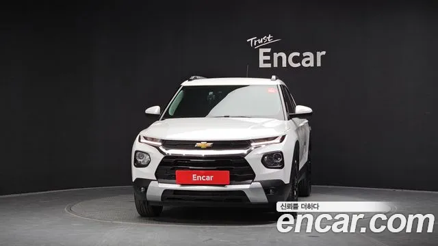 ChevroletGMDaewoo TrailBlazer 2021 thumb 3