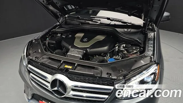 Mercedes-Benz GLE 2018 thumb 6