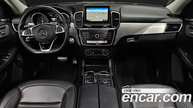 Mercedes-Benz GLE 2018 thumb 7