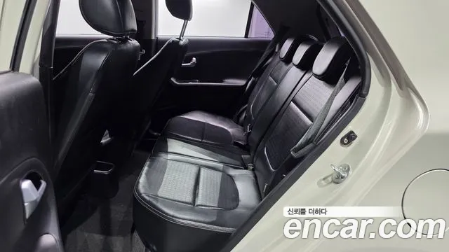 Kia Morning 2015 thumb 11