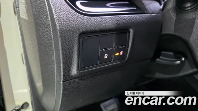 Kia Morning 2015 thumb 12