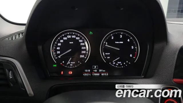 BMW 1-Series 2019 thumb 8