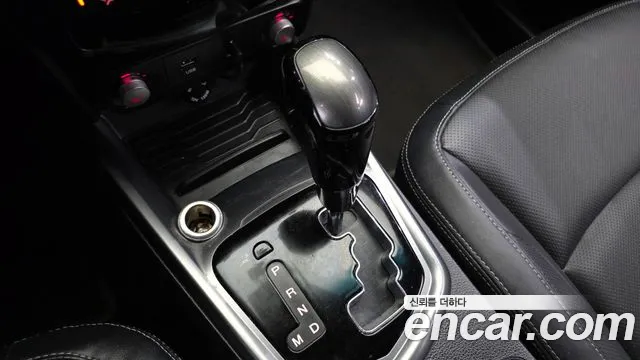 KG_Mobility_Ssangyong TIBOLI 2017 thumb 9