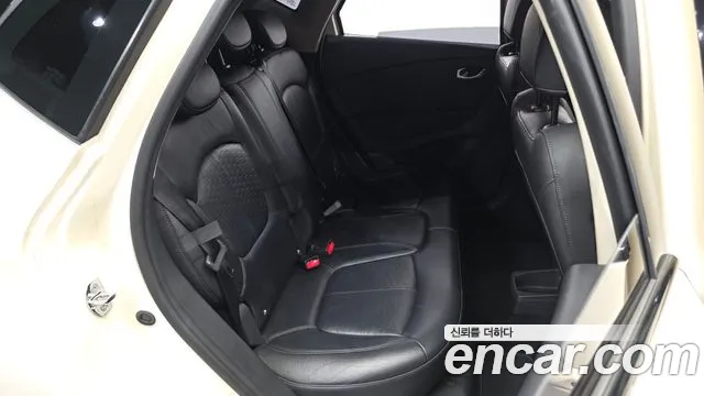 Renault-KoreaSamsung Captur 2017 thumb 12