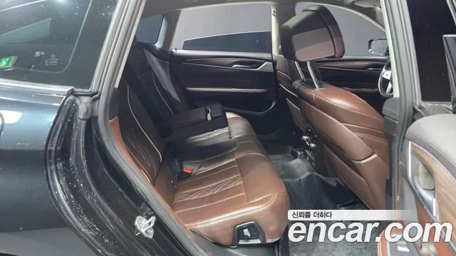 BMW Gran Turismo 2019 thumb 12