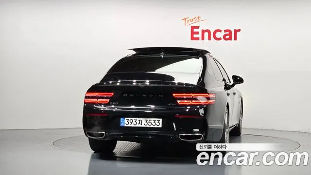 Genesis G80 2022 thumb 4