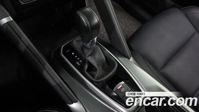 Renault-KoreaSamsung Koleos 2021 thumb 8