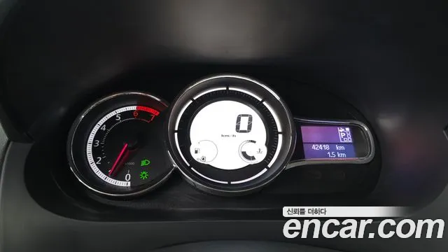 Renault-KoreaSamsung Fluence 2018 thumb 8