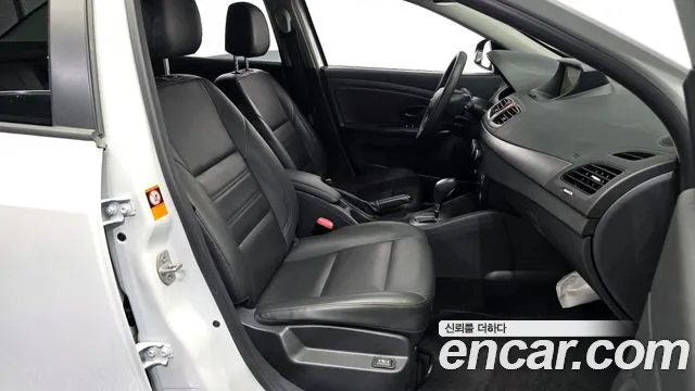 Renault-KoreaSamsung Fluence 2018 thumb 11