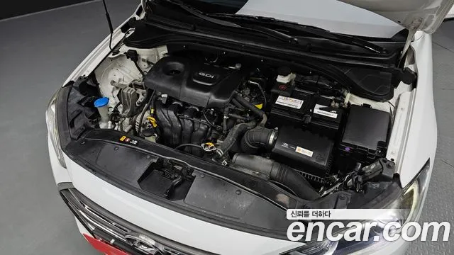 Hyundai Avante 2015 thumb 6