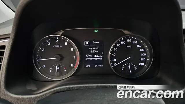 Hyundai Avante 2015 thumb 8