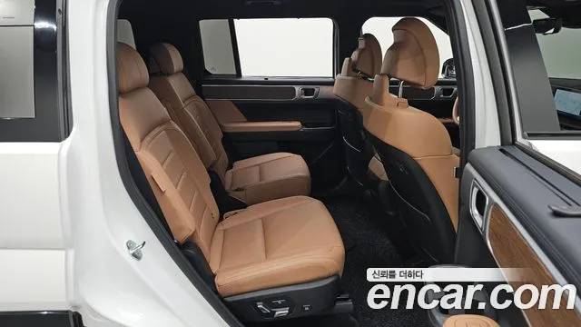 Hyundai Santa Fe 2023 thumb 12
