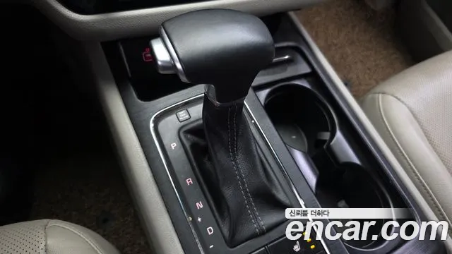 Kia Carnival 2017 thumb 9
