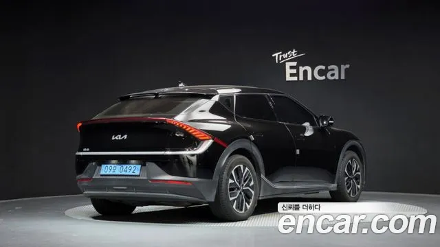 Kia EV6 2021 thumb 2