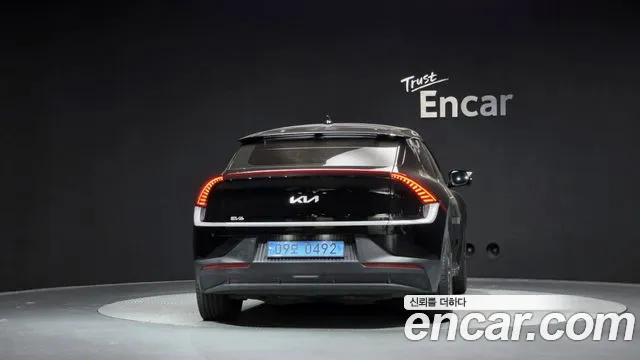 Kia EV6 2021 thumb 4