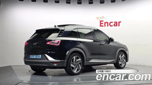 Hyundai Nexo 2021 thumb 2