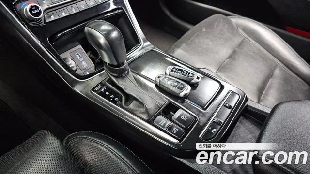 Hyundai Grandeur 2017 thumb 9