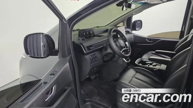 Hyundai Staria 2022 thumb 11