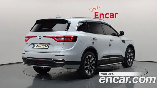 Renault-KoreaSamsung Koleos 2018 thumb 2