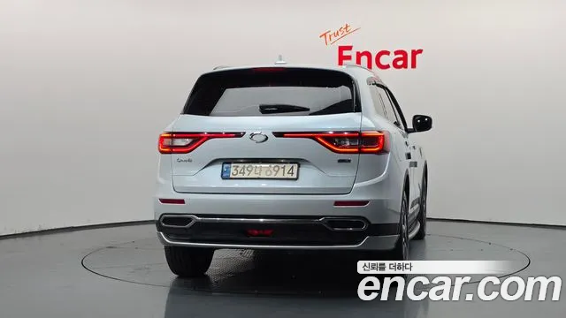Renault-KoreaSamsung Koleos 2018 thumb 4