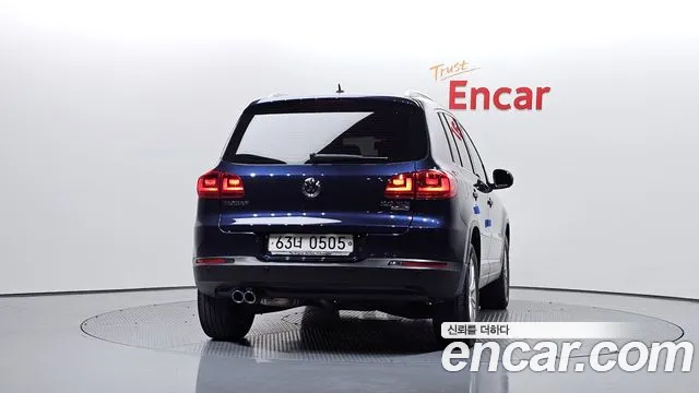 Volkswagen Tiguan 2015 thumb 4